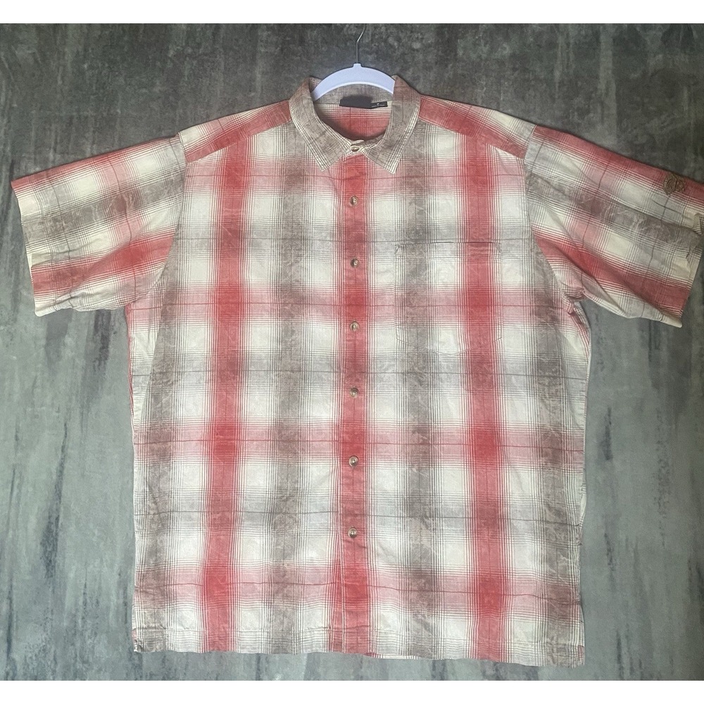Mountain Hardwear Red Plaid Short Sleeve Button Up Pocket Shirt Men's Size M